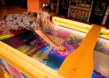 Slot Machines: Unveiling the Mechanics Behind the Spin