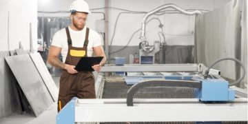 Unlocking the Potential of Sand Blasting Booths in Modern Manufacturing
