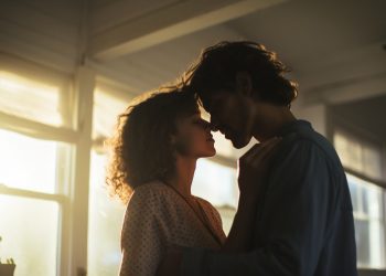 Exploring the World of Dating Apps: Finding Love in the Digital Age