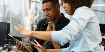 How to Hire React Native Developers Who Build High-Performance, Near-Native Apps